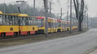 Korek po zderzeniu tramwajów