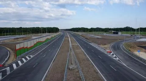 Bez wstęgi, półtora roku po Euro zakończyła się budowa A2