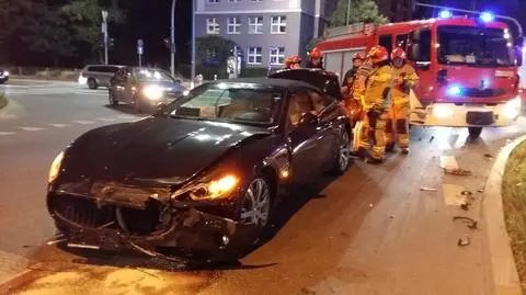 Zderzył się z maserati, zablokował torowisko