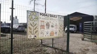 "Podaj dalej" - punkt dzielenia się przedmiotami w Otwocku