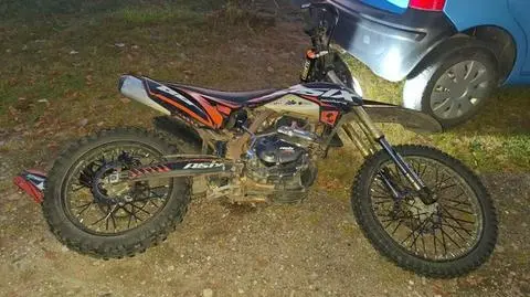 Policjanci zatrzymali nastolatka na motocrossie