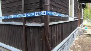 Grupa nastolatków zniszczyła dom jednorodzinny w Celestynowie