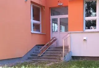 Włamanie do szkoły, lekcje odwołane