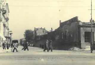 Ta kolekcja to sensacja. Nieznane zdjęcia zburzonej Warszawy