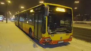 Zderzenie autobusu i taksówki na Mokotowie