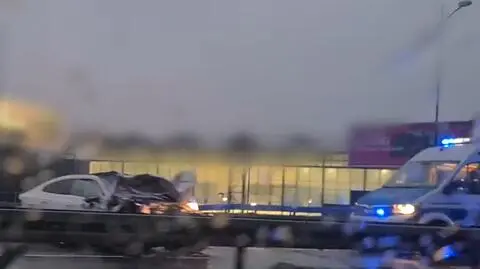 Pijani jechali we trzech, uderzyli w tył auta. Jedna osoba zginęła, cztery ranne