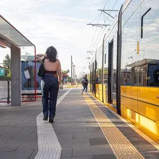 Na tory wyjechała nowa linia 19