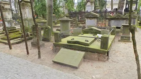 Grób przodków księcia Filipa na Starych Powązkach
