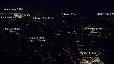 Warszawa widziana z samolotu nad Tarnowem 