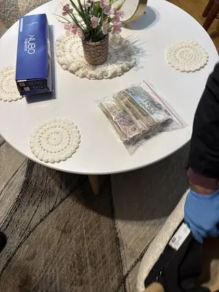 Narkotyki, papierosy i broń w domu 67-latka