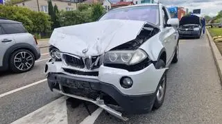 Karambol sześciu aut we Włochach