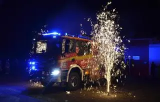 Powitanie nowego wozu gaśniczego dla OSP Talubska
