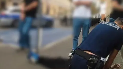 Policjanci reanimowali mężczyznę, który nagle przestał oddychać