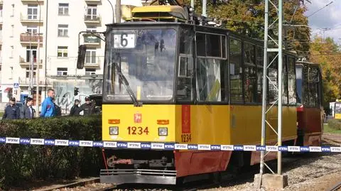 Zostawił odtwarzacz DVD w "6". Wstrzymał tramwaje na pl. Wilsona
