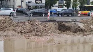 Tu natrafiono na pozostałości kamienicy
