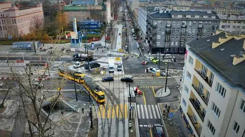 Nowy węzeł rozjazdowy na skrzyżowaniu alei Niepodległości z Rakowiecką