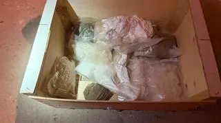 W piwnicy zamiast przetworów ukrywał narkotyki