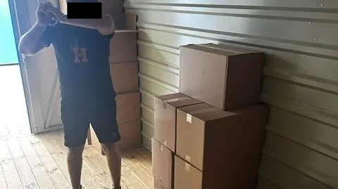Magazyn z nielegalnymi papierosami znajdował się na warszawskiej Ochocie
