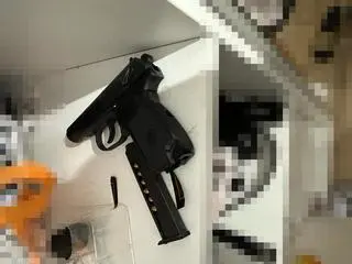 Broń zabezpieczona przez policjantów