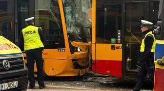 Zderzenie tramwajów i autobusu w alei "Solidarności"