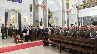 Msza święta w intencji Ojczyzny i polskich żołnierzy odprawiana w Katedrze Polowej Wojska Polskiego w Warszawie