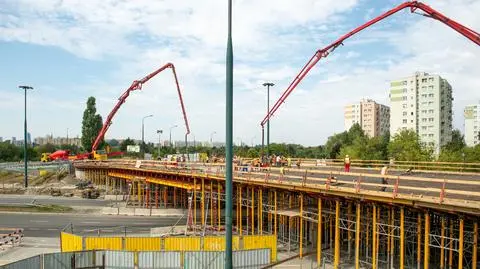 Wylewają 1400 metrów sześciennych betonu. "Kluczowy etap remontu"