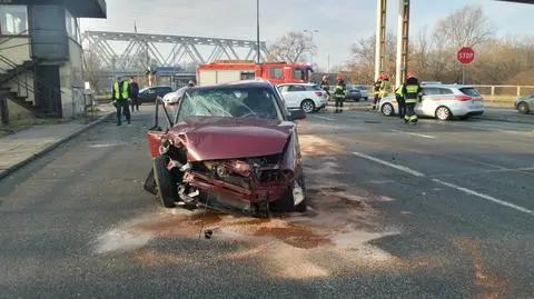 Wypadek na Radzymińskiej. Są ranni