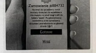 Jedna z wiadomości, jakie otrzymała kobieta