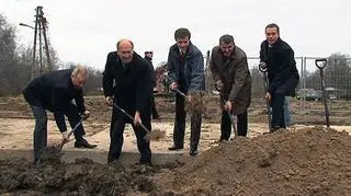 Zarząd Białołęki jest dumny z budowy wiaduktów - fot. TVN Warszawa