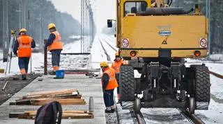 Na linii do Tłuszcza cały czas trwają prace