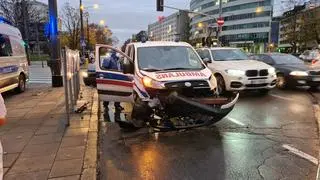 Zderzenie z udziałem karetki pogotowia