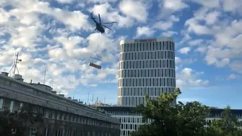 "Nietypowa pobudka". Od 6 rano nad Warszawą latał helikopter