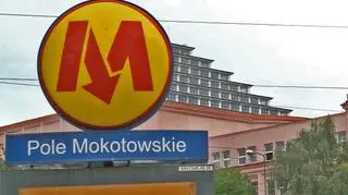 Uczelnia chce zmiany nazwy stacji metra Pole Mokotowskie