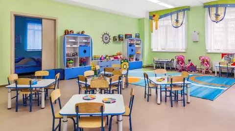 Żłobki i przedszkola będą ponownie otwarte. Co z wypłatą dodatkowego zasiłku?