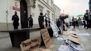 Protest w Warszawie po śmierci ciężarnej Doroty