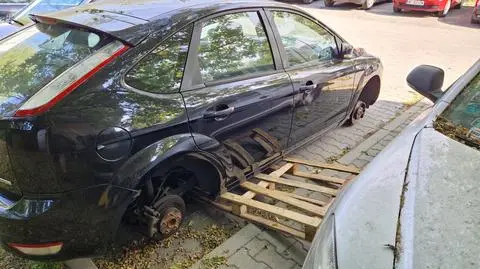Kradną koła z samochodów jak w latach 90.