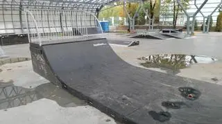 Problemy w skateparku