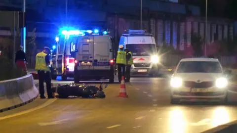 "Motocyklista wypadł z drogi i uderzył w słup". Nie żyje