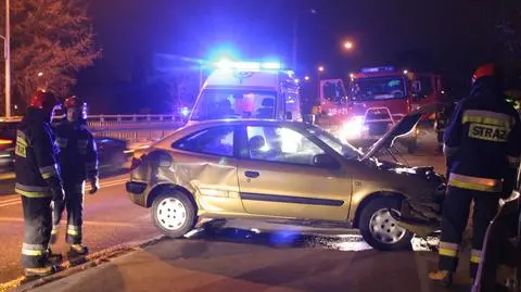 Zderzył się z citroenem i odjechał 