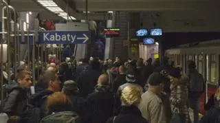 Duże utrudnienia w metrze