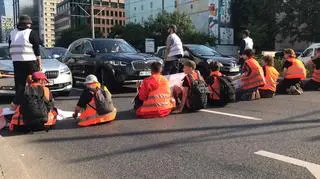 Protest aktywistów w centrum Warszawy 