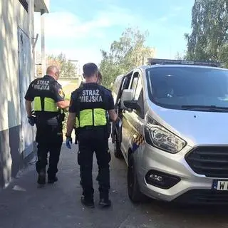 Strażnicy pomogli mężczyźnie w kryzysie bezdomności