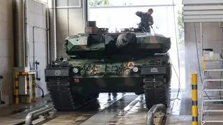 Próby do defilady w 1. Warszawskiej Brygadzie Pancernej w Warszawie