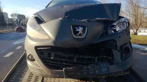 Wypadek na Mokotowie. Jedna osoba ranna