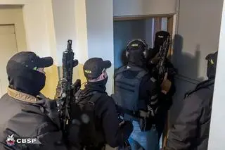 Zatrzymano pięć osób