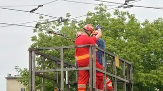 Przygotowania do rozbiórki wiaduktu nad Obozową