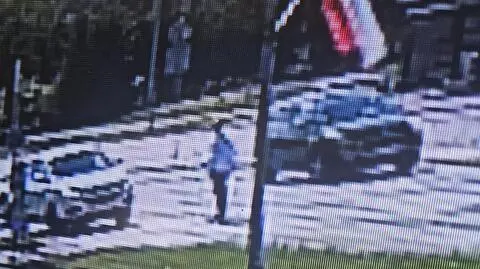 19-latek ubrany w komżę tamował ruch