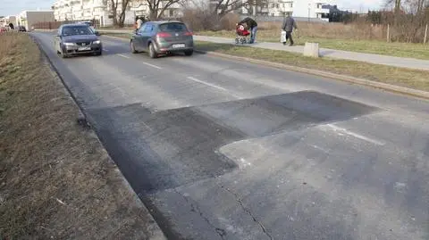 Załatali ul. Magiczną. "Nie planujemy większego remontu"