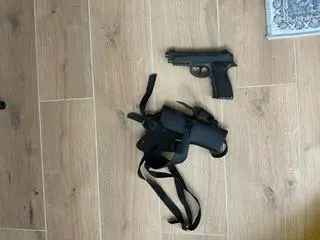 Broń zabezpieczona przez policjantów
