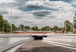 Nowy tunel pod Warszawą otwarty